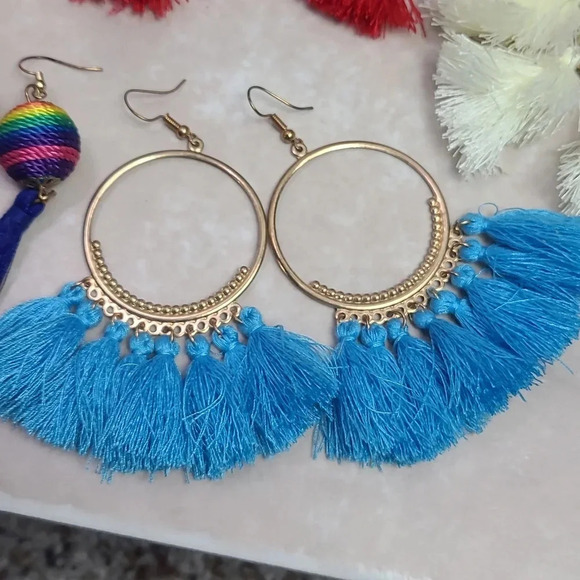 Earrings bundle of 4 pairs of earrings - Picture 5 of 8